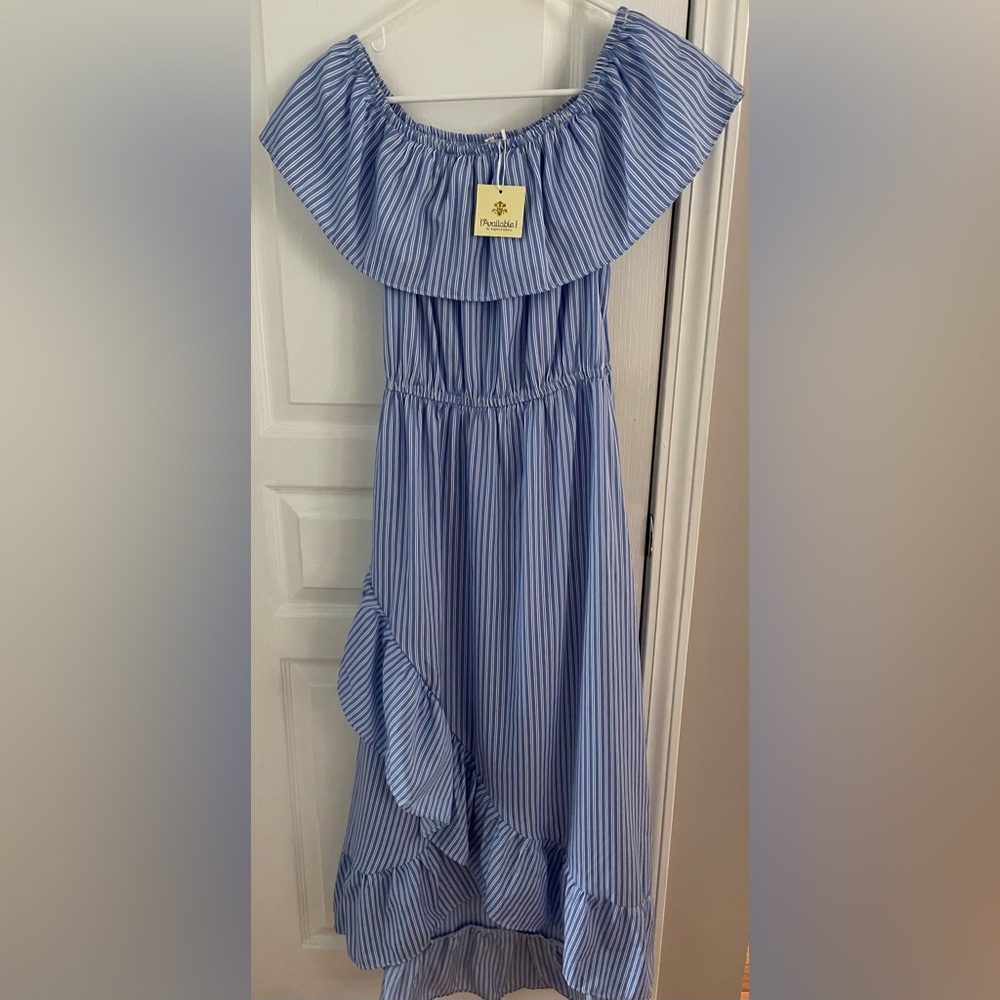 Off the Shoulder Blue & White Women’s High Low Dress. Ruffle Hem. Size S. NWT.